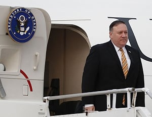 Pompeo discusses US sanctions over Russian with lavrov