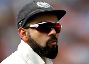 Kohli admits selection has been off, tells batsmen to keep it simple