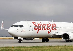 SpiceJet posts net loss of Rs 38.06 cr in Jun qtr