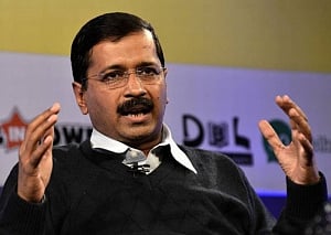 Delhi government to donate Rs 10 cr to flood-battered Kerala