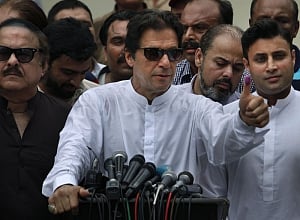 Imran Khan set to be sworn-in as Pak PM