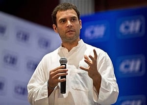Rahul urges Modi to declare Kerala floods a national disaster