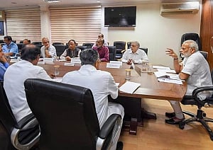 PM announces Rs 500 crore assistance to flood-hit Kerala