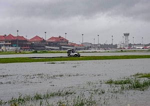 UAE extends helping hand to Kerala flood victims