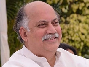 Congress leader Gurudas Kamat dead, funeral on Thursday