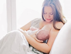 Breastfeeding mothers have lower risk of stroke: Study