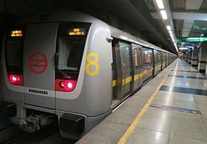 Metro snag spoils Rakhi day celebrations