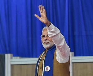 Modi received gifts worth over 12l on foreign tours: MEA treasury data