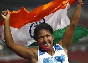 Swapna breaks new ground, becomes first Indian heptathlete to win Asiad gold