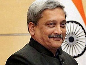 Parrikar heads to US for treatment