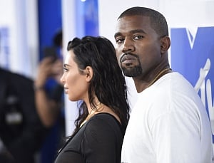 Kanye West tenders apology for saying 'slavery was a choice'