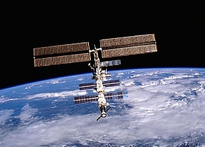 Space station reports 'leak', crew not in danger