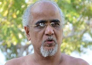 Jain monk Tarun Maharaj dies in Delhi