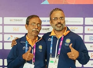 Bardhan, Sarkar win gold on bridge's debut at 18th Asian Games
