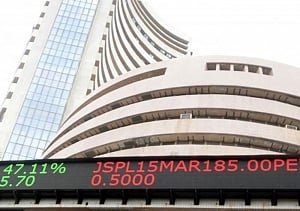 Equity indices open in green; IT stocks rise