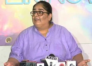 Actor Alok Nath, wife file defamation complaint against Vinta Nanda