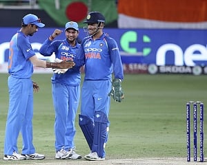 Bangladesh 222 all out against India
