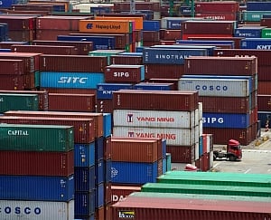 China's exports, imports slowed sharply in August: Data