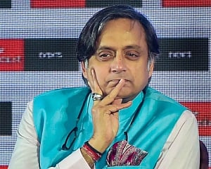 Defamation complaint against Tharoor for remark against PM
