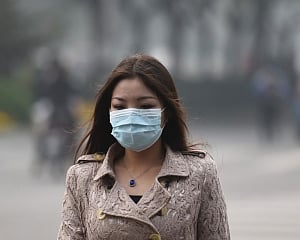 Delhi's air quality remains poor, authorities warn further deterioration
