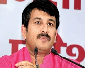 Delhi sealing: SC directs Tiwari to explain his conduct
