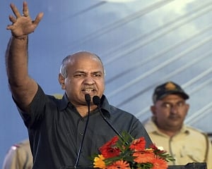 Develop Signature Bridge as iconic tourist destination: Sisodia