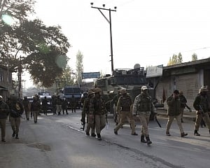 Encounter breaks out between militants, security forces in J-K