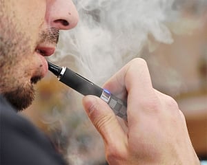 Experts urge Health Ministry to change stance on e-cigarettes