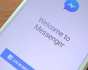Facebook testing voice commands in Messenger