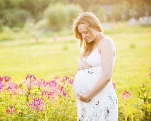 Fewer daylight hours in pregnancy may cause depression: Study