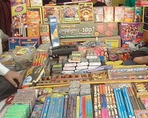 Firecrackers other than green crackers will not be sold in Delhi-NCR: SC