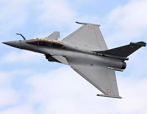 France concealing facts on Rafale deal: Congress