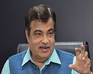 Gadkari on 'Mallyaji': Unfair to call a one-time loan defaulter a 'chor'