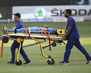 Hardik Pandya sustains back injury, stretchered off field