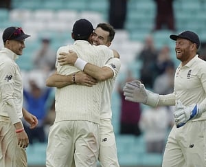 Hope Anderson continues to terrorise batsmen: Root