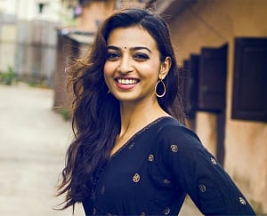 I admire Priyanka for fighting so many Hollywood battles: Radhika Apte