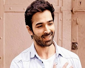 Jalebi' actor Varun Mitra eyes family entertainers