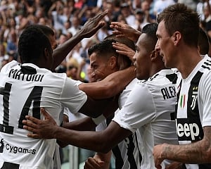 Juventus extend Serie A streak, Roma back winning