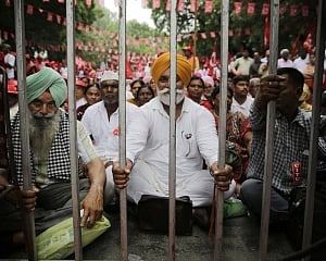 Limited Protesters allowed at Jantar Mantar, Parliament Street and Boat Club : Delhi Police