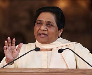 Mayawati ruffles Cong feathers by blaming UPA for fuel price