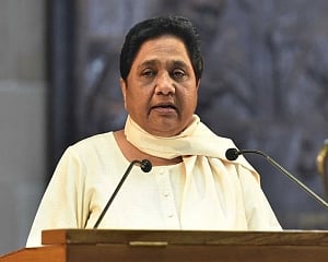 Mayawati says she may have to 'reconsider' prop to MP, Raj govts