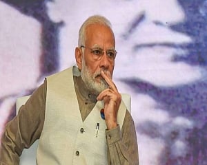Modi congratulates Cong; says BJP accepts people's mandate with humility