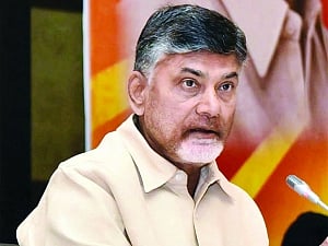 Naidu forms team to assess feasibility of TDP-Cong ties