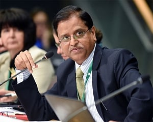 Need coordinated action to minimise spillover effects of global risks: Garg