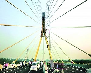 Nuts bolt away from Signature Bridge