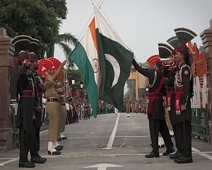 Opening of Kartarpur corridor linked with start of talks: Pak
