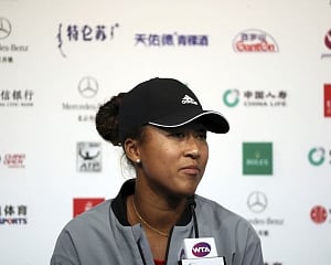 Osaka pulls out of Hong Kong Open with back injury