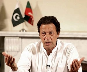 Pak PM Imran hits out at India, calls its response "arrogant" for cancelling talks