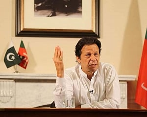 Pak's 'friendship' offer to India should not be seen as weakness: PM Imran