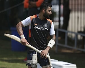 Pant breaks into Indian ODI team after runs in Tests